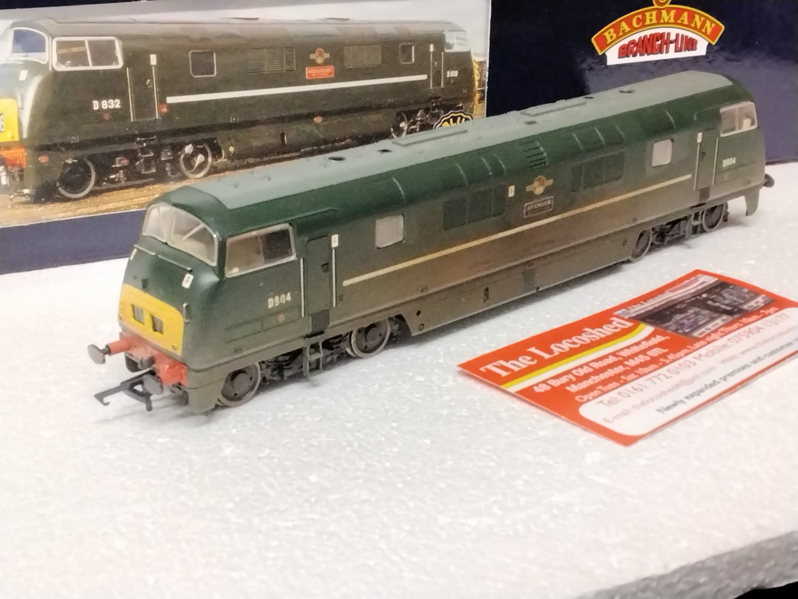 Bachmann 32 058 br class 42 warship class d804 avenger in green code 3